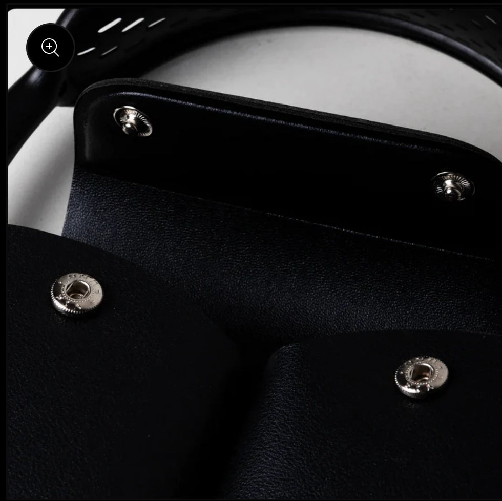 AirPods Pro Max Over-ear (Black Edition)